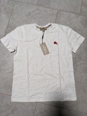 Burberry White Logo T-Shirt Red Embroidery Size M NEW